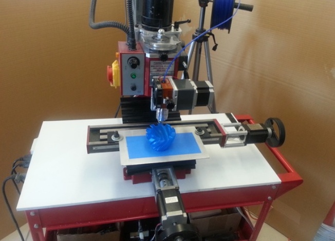 chokerende Først Rund TRiBOT - All in One Machine: 3D Print + CNC Mill + Auto-Mold