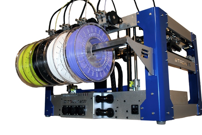 uendelig fort Eastern STACKER: Commercial-Grade 3D Printer Featuring 4 Extruders