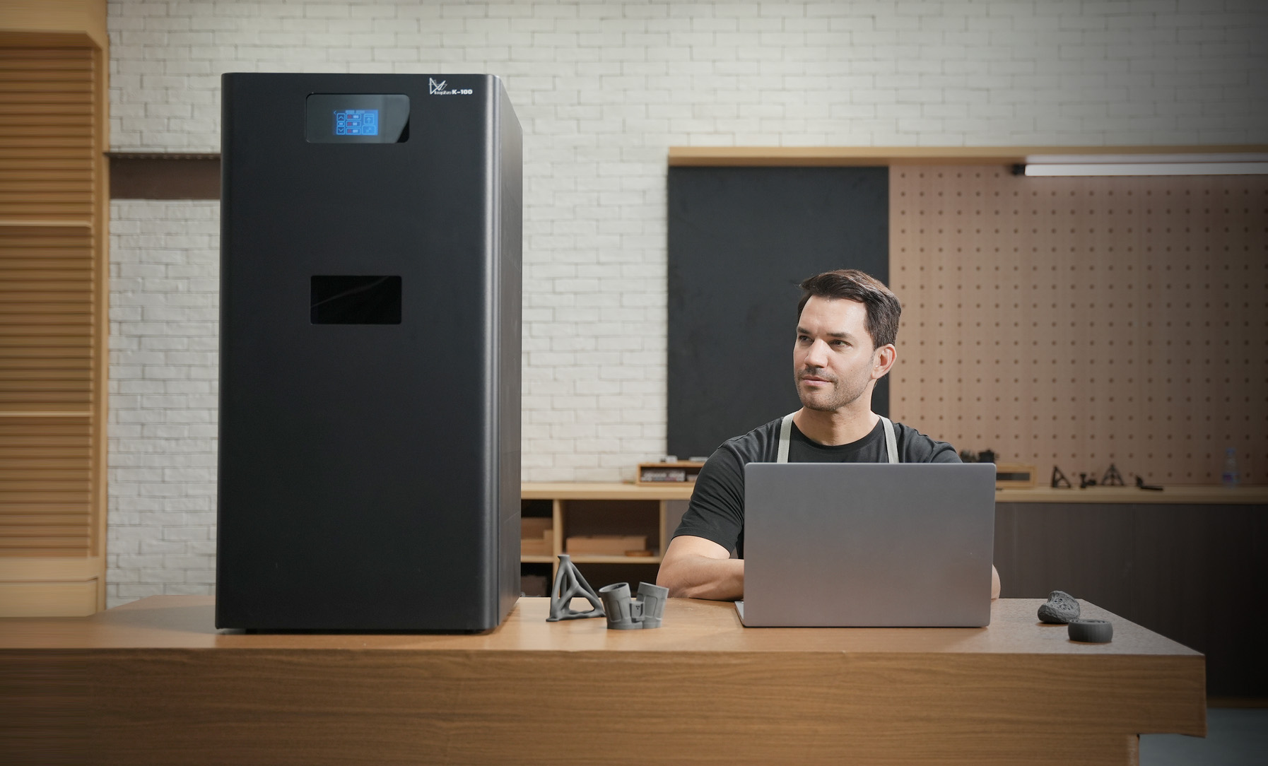 LoopZizo K-100: Compact SLS 3D printer launches on Kickstarter